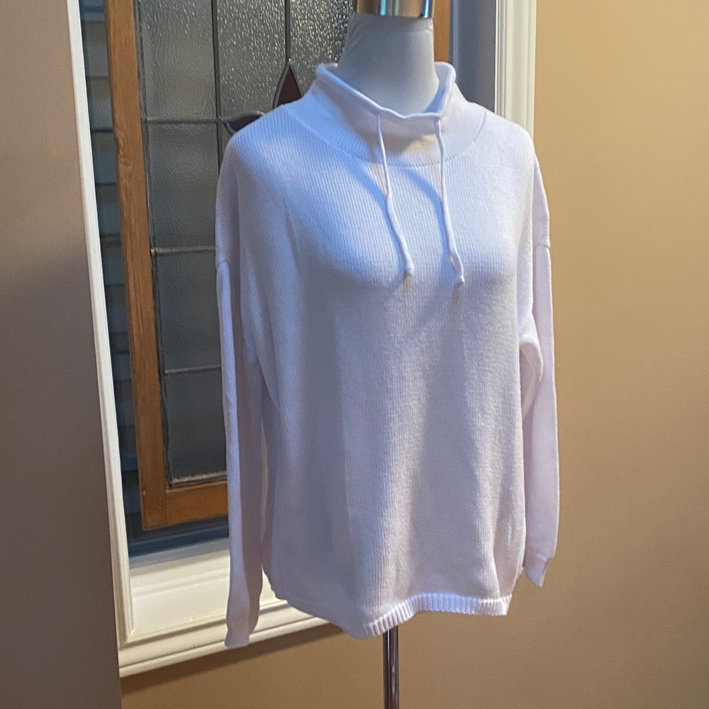 Eileen Fisher White Sweatshirt-Style 100% cotton Sweater